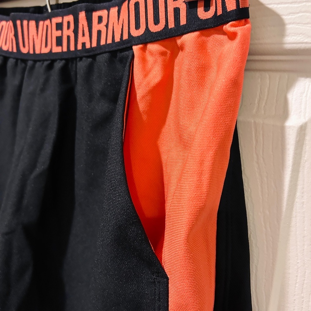 Under Armour Women’s Athletic Shorts | Size S | Pockets - Picture 3 of 6